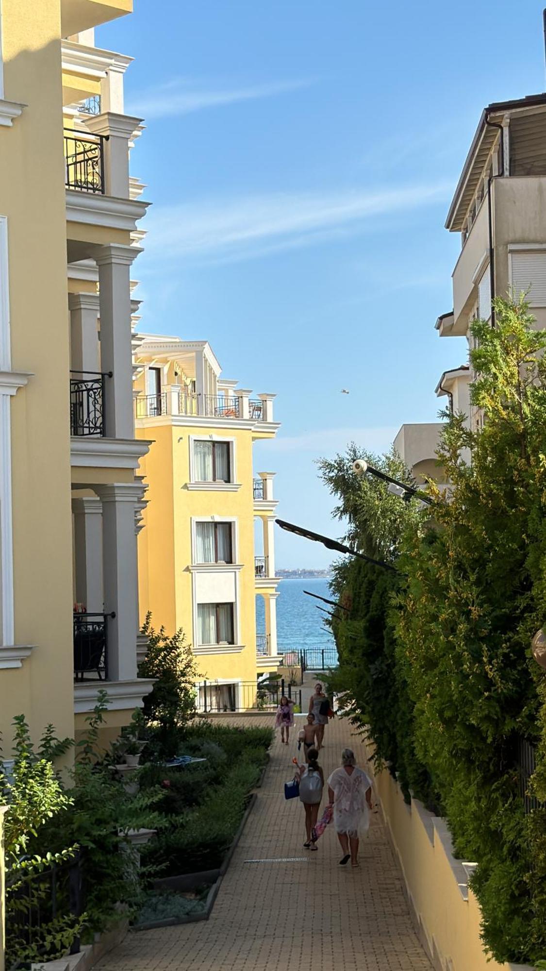 Horizon Apartament Gut Sveti Vlas Bagian luar foto
